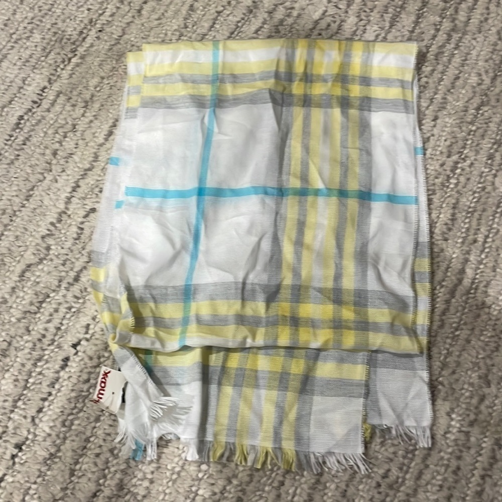 Cashmink scarf nwt​​​​​​​​​